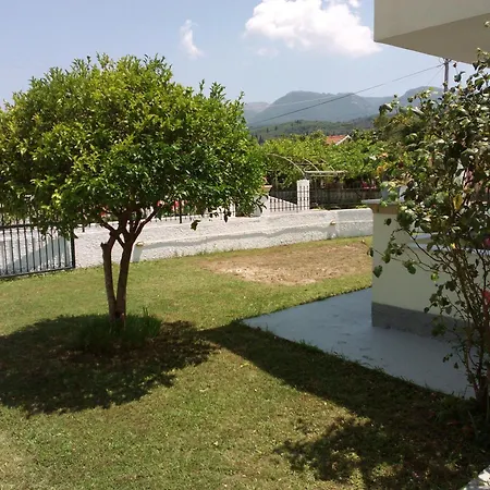 Apartment Ammos